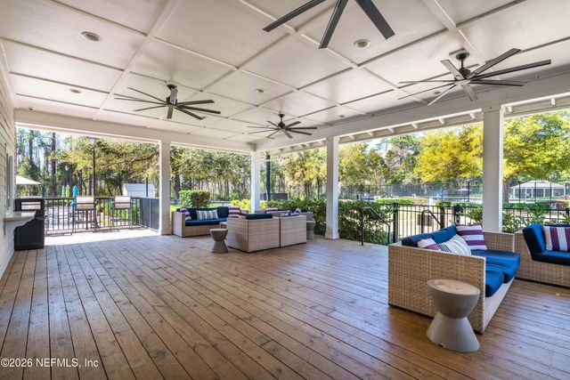 85021 MAJESTIC WALK Boulevard, Fernandina Beach, FL 32034