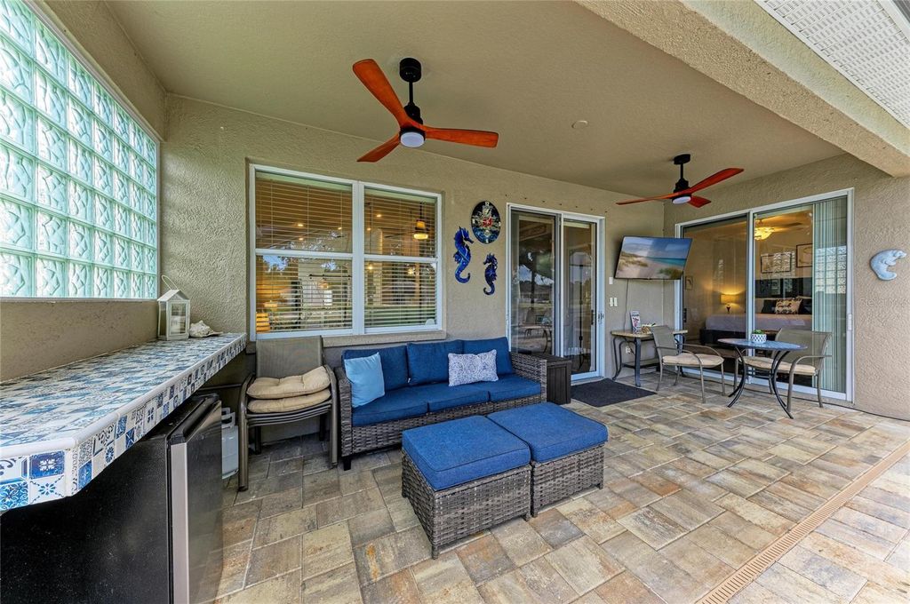 Image 37 of property listing at 3114 38TH TERRACE E, Bradenton, FL 34208