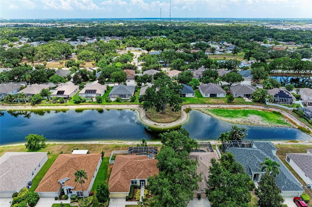 Image 49 of property listing at 3114 38TH TERRACE E, Bradenton, FL 34208