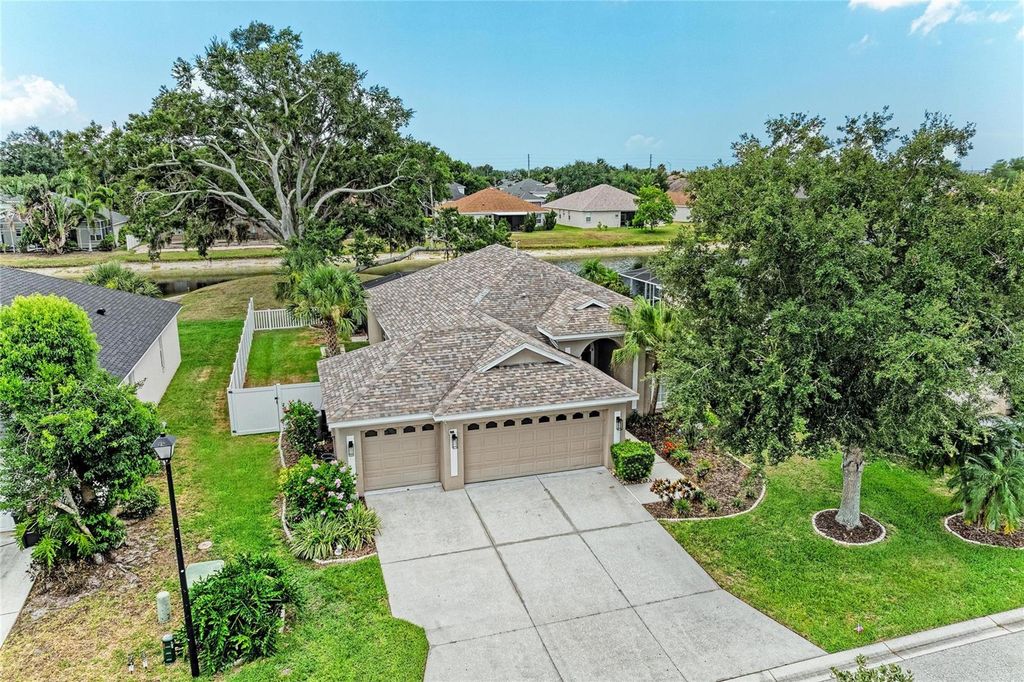Image 52 of property listing at 3114 38TH TERRACE E, Bradenton, FL 34208