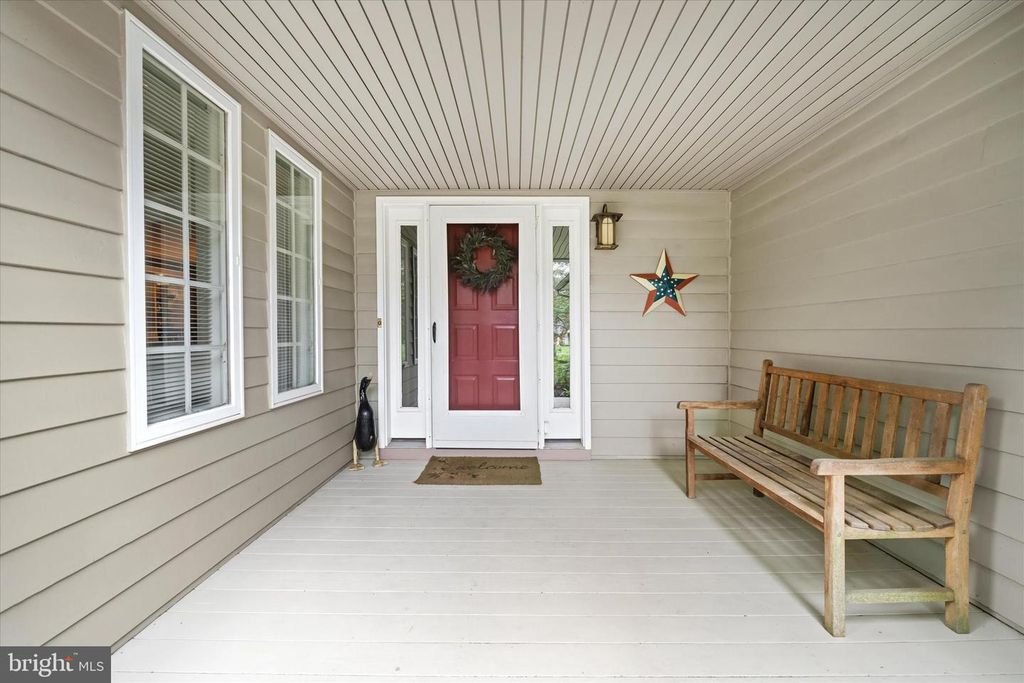 114 W PEMBREY DR, Wilmington, DE 19803