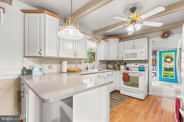7984 MACKINTOSH DL, Glen Burnie, MD 21061