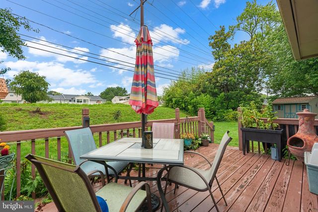 7984 MACKINTOSH DL, Glen Burnie, MD 21061