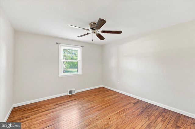 320 RICHARDSON RD, Lansdale, PA 19446