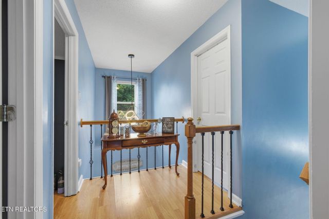 6504 Ridge Run Drive, Knoxville, TN 37921