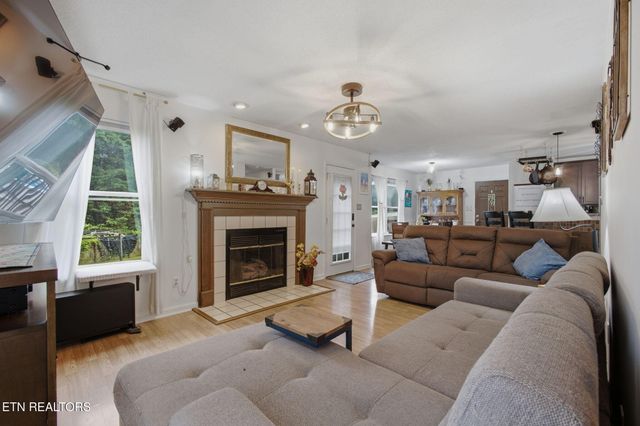 6504 Ridge Run Drive, Knoxville, TN 37921