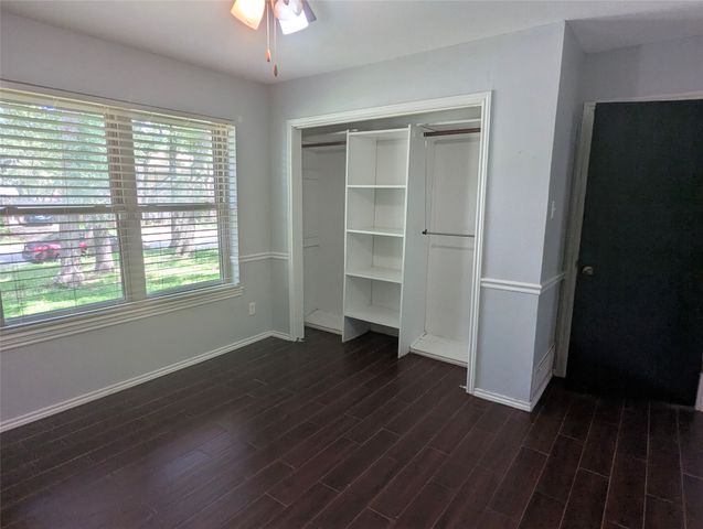1816 Crooked Lane, Fort Worth, TX 76112