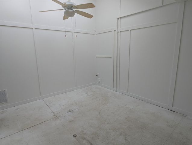 1816 Crooked Lane, Fort Worth, TX 76112