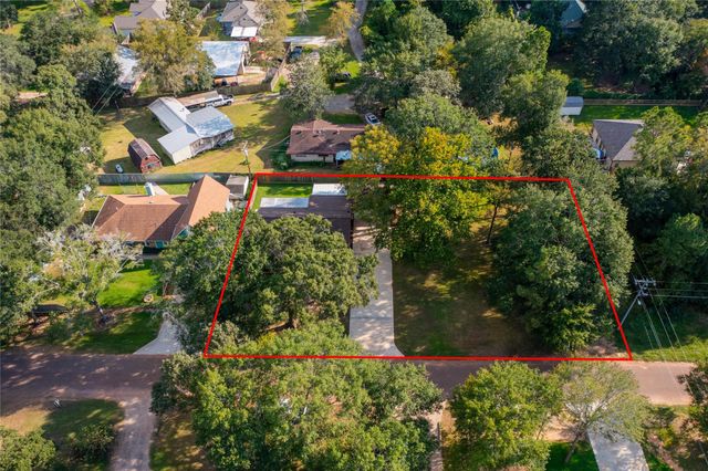 26563 Lazy Lane, Magnolia, TX 77355