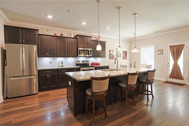 20 Hawthorn Lane, Covington, GA 30014