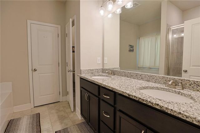 20 Hawthorn Lane, Covington, GA 30014