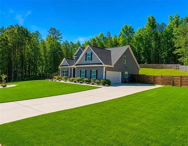 20 Hawthorn Lane, Covington, GA 30014