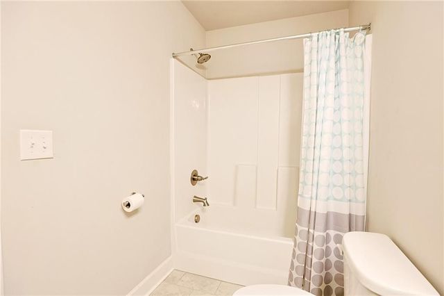 20 Hawthorn Lane, Covington, GA 30014
