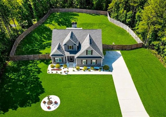 20 Hawthorn Lane, Covington, GA 30014