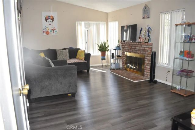 226 White Oak, Lake Elsinore, CA 92530