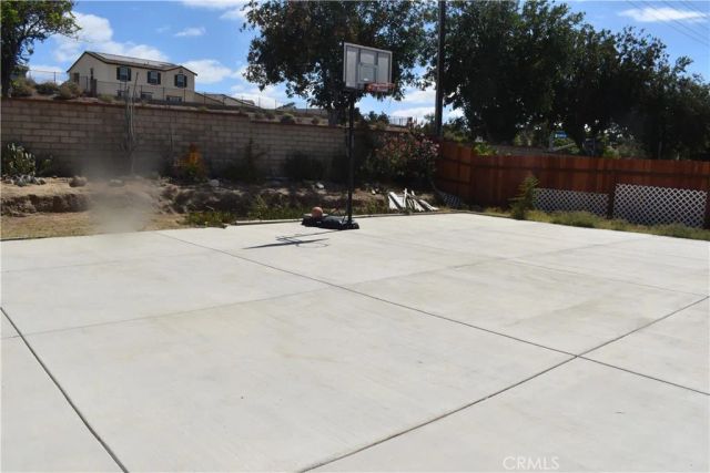226 White Oak, Lake Elsinore, CA 92530
