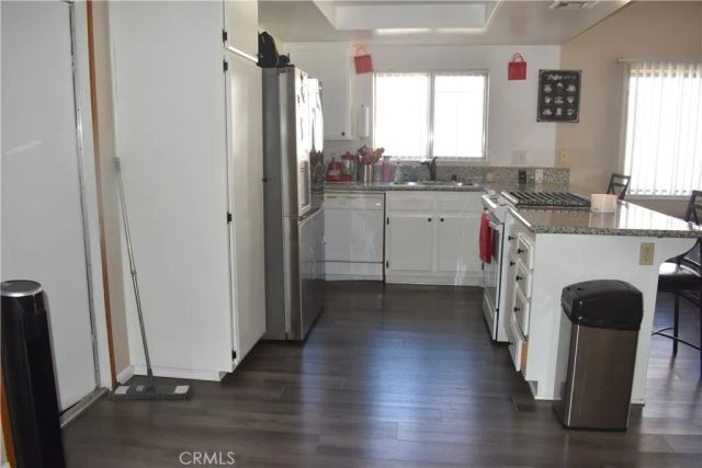 226 White Oak, Lake Elsinore, CA 92530