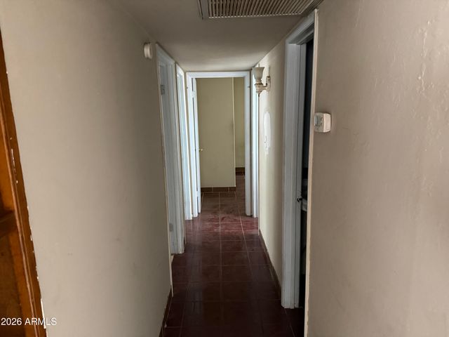 1625 W BERYL Avenue, Phoenix, AZ 85021