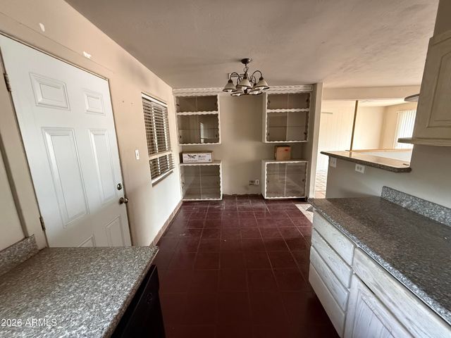 1625 W BERYL Avenue, Phoenix, AZ 85021