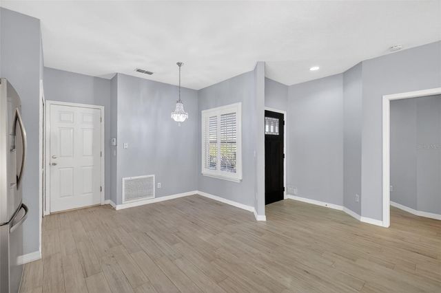 8025 SAINT ANDREWS WAY, Mount Dora, FL 32757