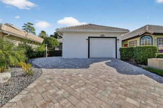 8025 SAINT ANDREWS WAY, Mount Dora, FL 32757