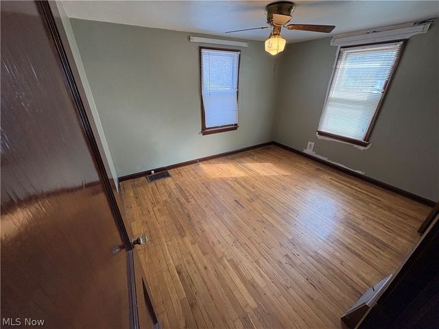 4217 Harrison Avenue NW, Canton, OH 44709