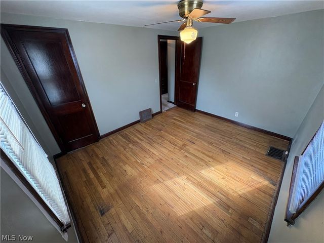 4217 Harrison Avenue NW, Canton, OH 44709