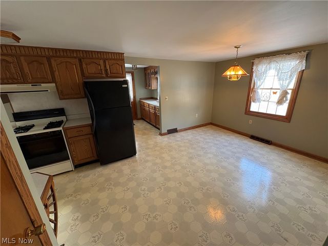 4217 Harrison Avenue NW, Canton, OH 44709