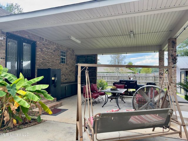 6816 Natchez Road, Biloxi, MS 39532