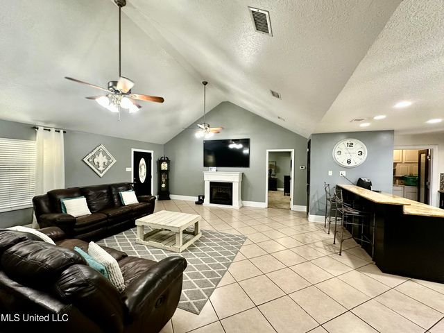 6816 Natchez Road, Biloxi, MS 39532