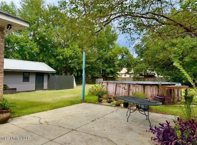 6816 Natchez Road, Biloxi, MS 39532