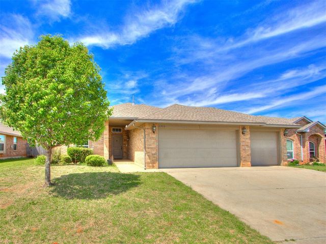 12709 Quaker Drive, Oklahoma City, OK 73120