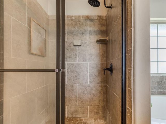 12709 Quaker Drive, Oklahoma City, OK 73120