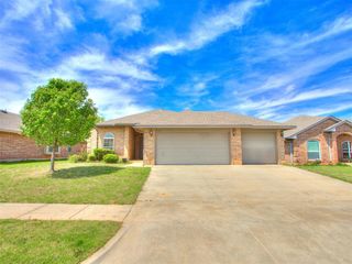 12709 Quaker Drive, Oklahoma City, OK 73120
