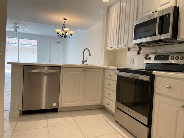 186 SORIANO Drive, Jupiter, FL 33458