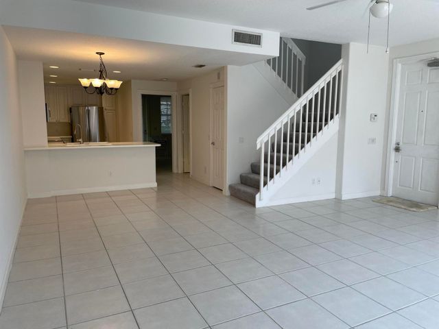 186 SORIANO Drive, Jupiter, FL 33458