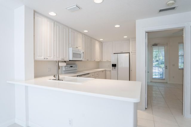 186 SORIANO Drive, Jupiter, FL 33458