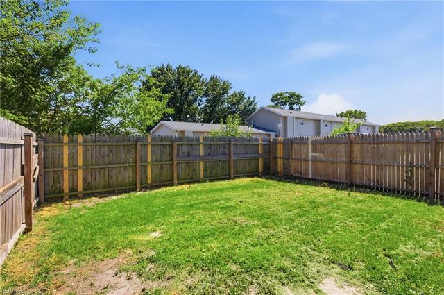 26 Bernard AVE, Hampton, VA 23669