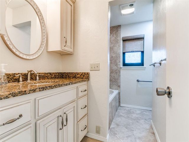 7713 Rumsey Road, Oklahoma City, OK 73132