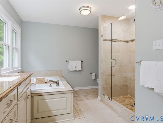 14240 Kenmont Dr, Midlothian, VA 23113