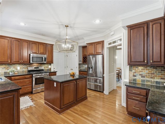 14240 Kenmont Dr, Midlothian, VA 23113
