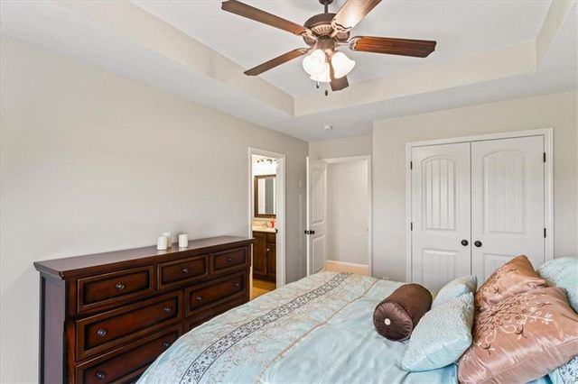 4412 NE 94th Court, Kansas City, MO 64156