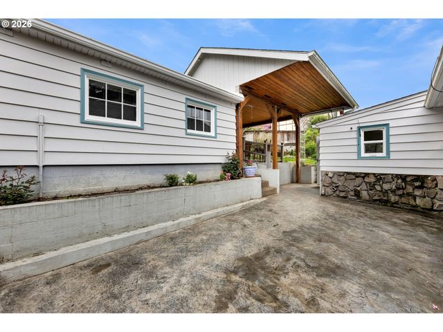 373 N SHEPHERD Rd, Washougal, WA 98671