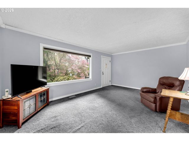 373 N SHEPHERD Rd, Washougal, WA 98671