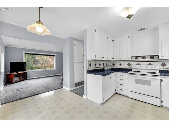 373 N SHEPHERD Rd, Washougal, WA 98671