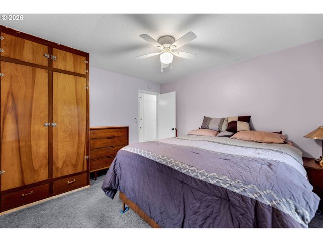 373 N SHEPHERD Rd, Washougal, WA 98671