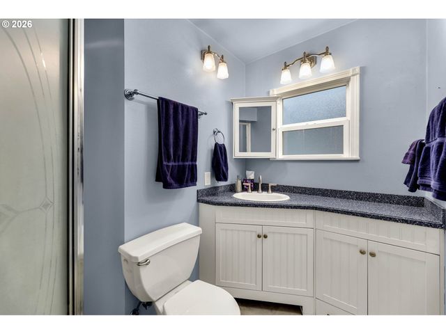 373 N SHEPHERD Rd, Washougal, WA 98671