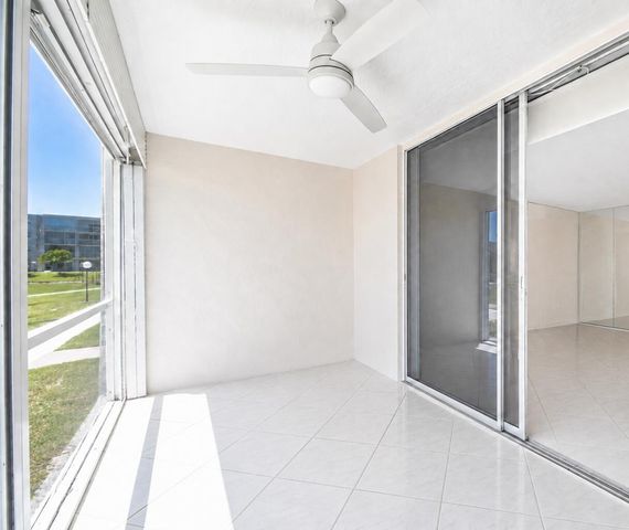 1025 SE 4th Avenue 101, Dania Beach, FL 33004