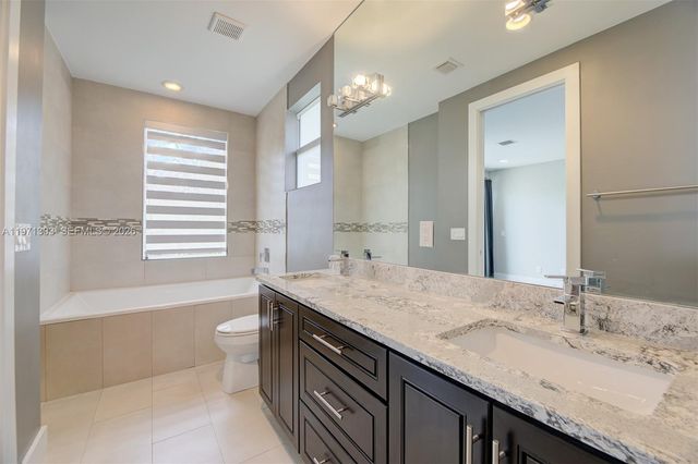 619 SW 17th St 619, Fort Lauderdale, FL 33315