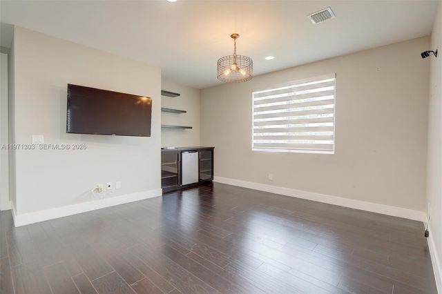 619 SW 17th St 619, Fort Lauderdale, FL 33315